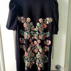 Zara dress size L